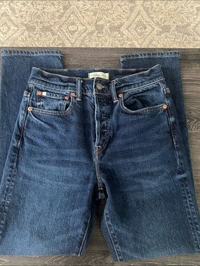 American Eagle Outfitters (AE 77) Dark Blue Straight Leg Jeans